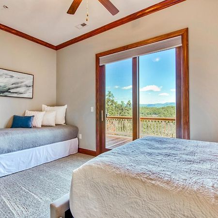 Apartmán Altitude With Gratitude Whittier Exteriér fotografie